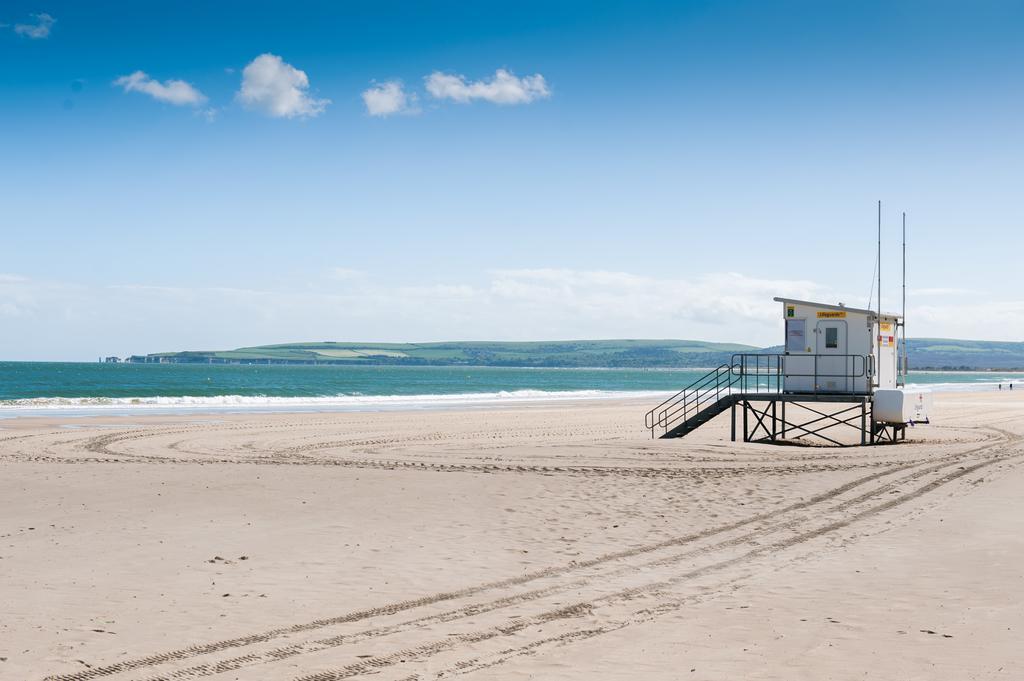 The Canford Poole Buitenkant foto