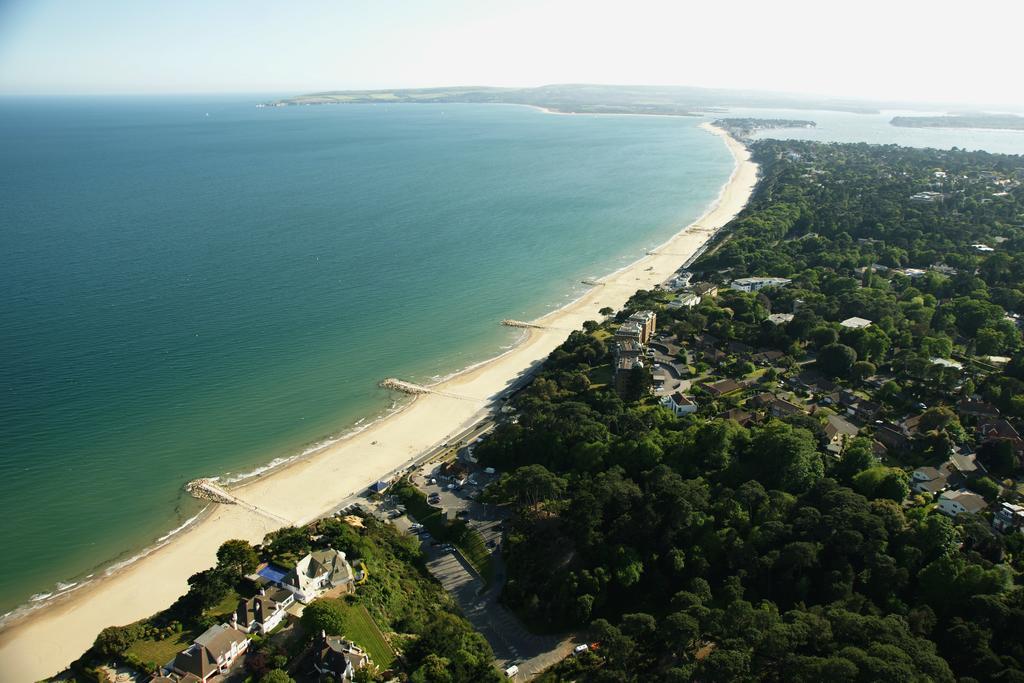 The Canford Poole Buitenkant foto