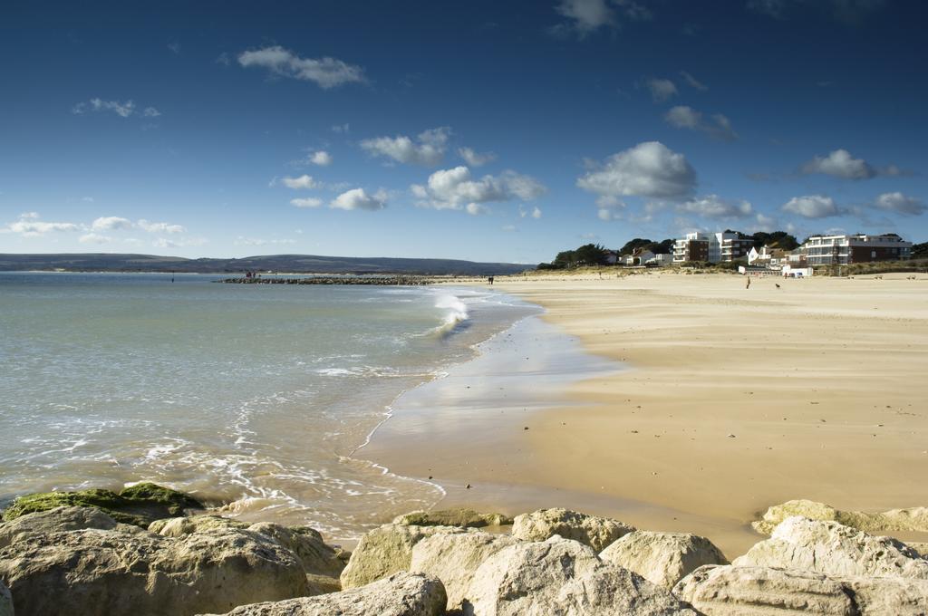 The Canford Poole Buitenkant foto